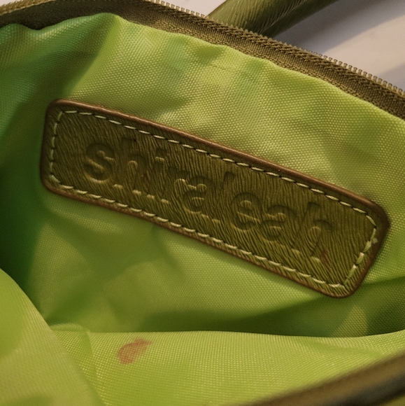 Green Tote - Picture 13 of 13